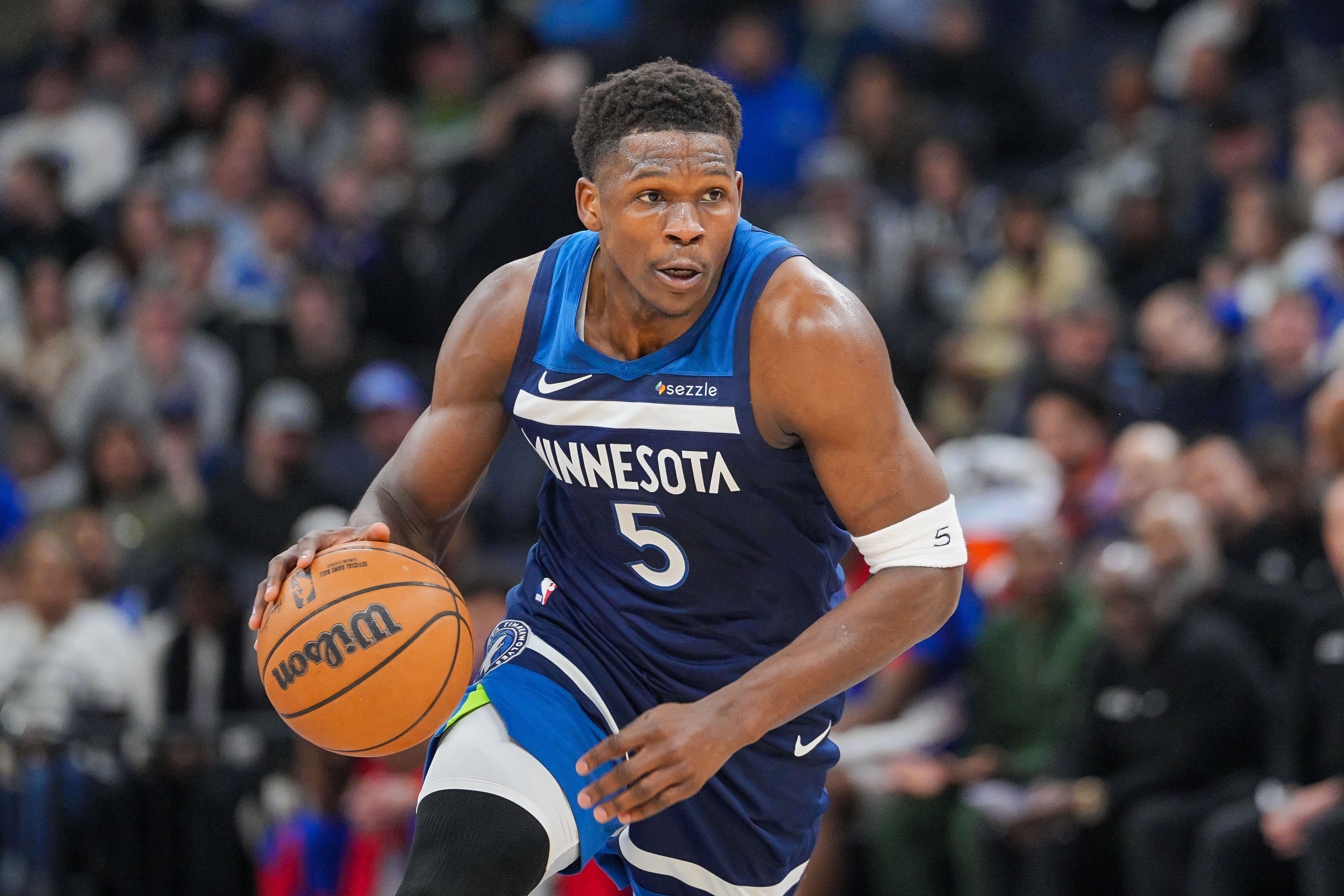 里外開花！華子20投9中轟29分3板6助2斷1帽 全場甩進(jìn)6記三分