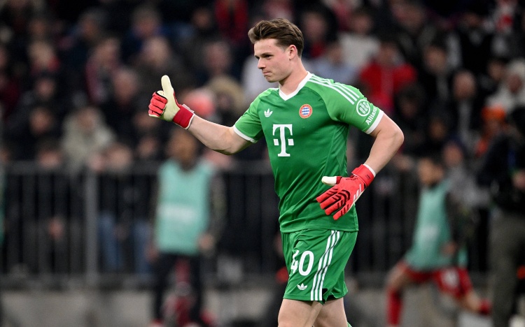 前教練：烏爾比希具備接班諾伊爾潛力，兌現(xiàn)潛力需做到張弛有度