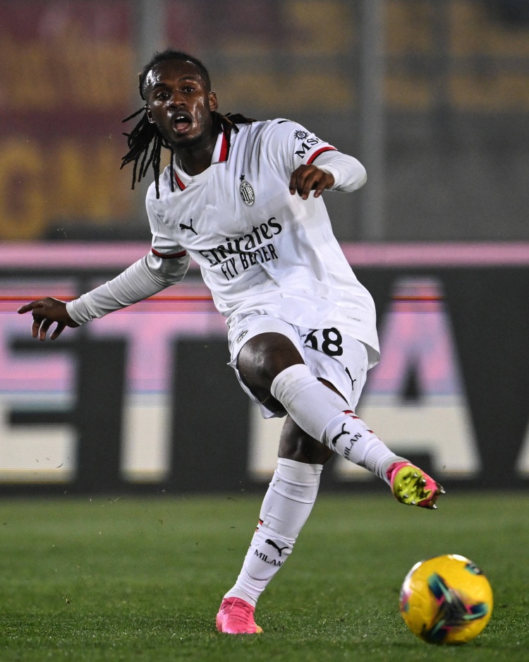 邦多：效力米蘭并不讓我有心理壓力，對我來說是一種動力