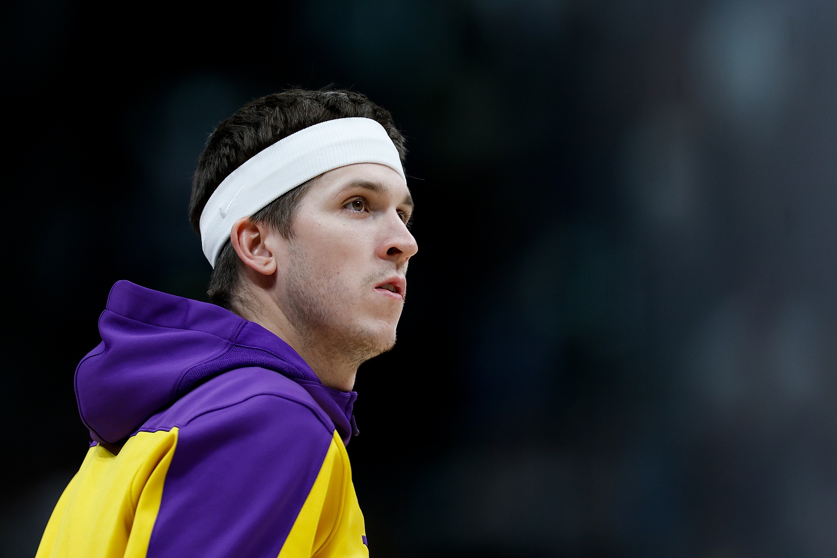 靜易墨：不管身邊是詹姆斯、克內(nèi)克特還是東契奇 里夫斯都能駕馭