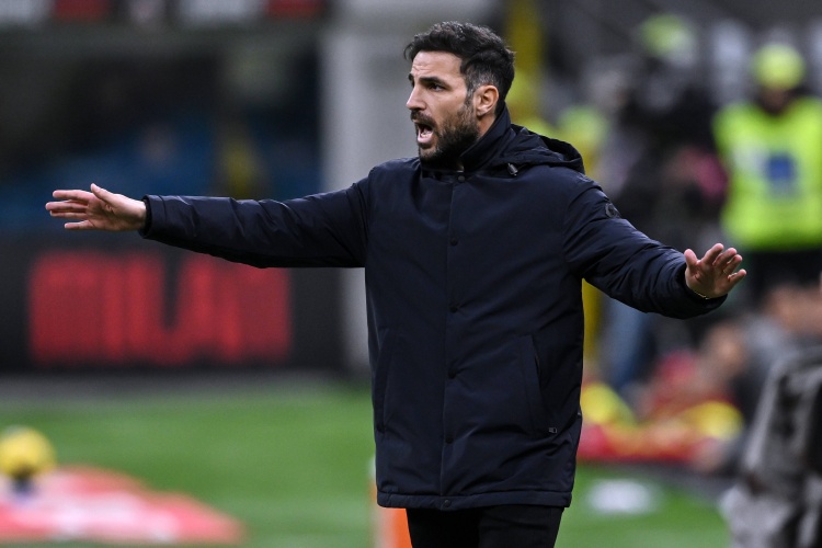 法布雷加斯：我不喜歡科莫的比賽態(tài)度，有人可能以為自己是在拜仁