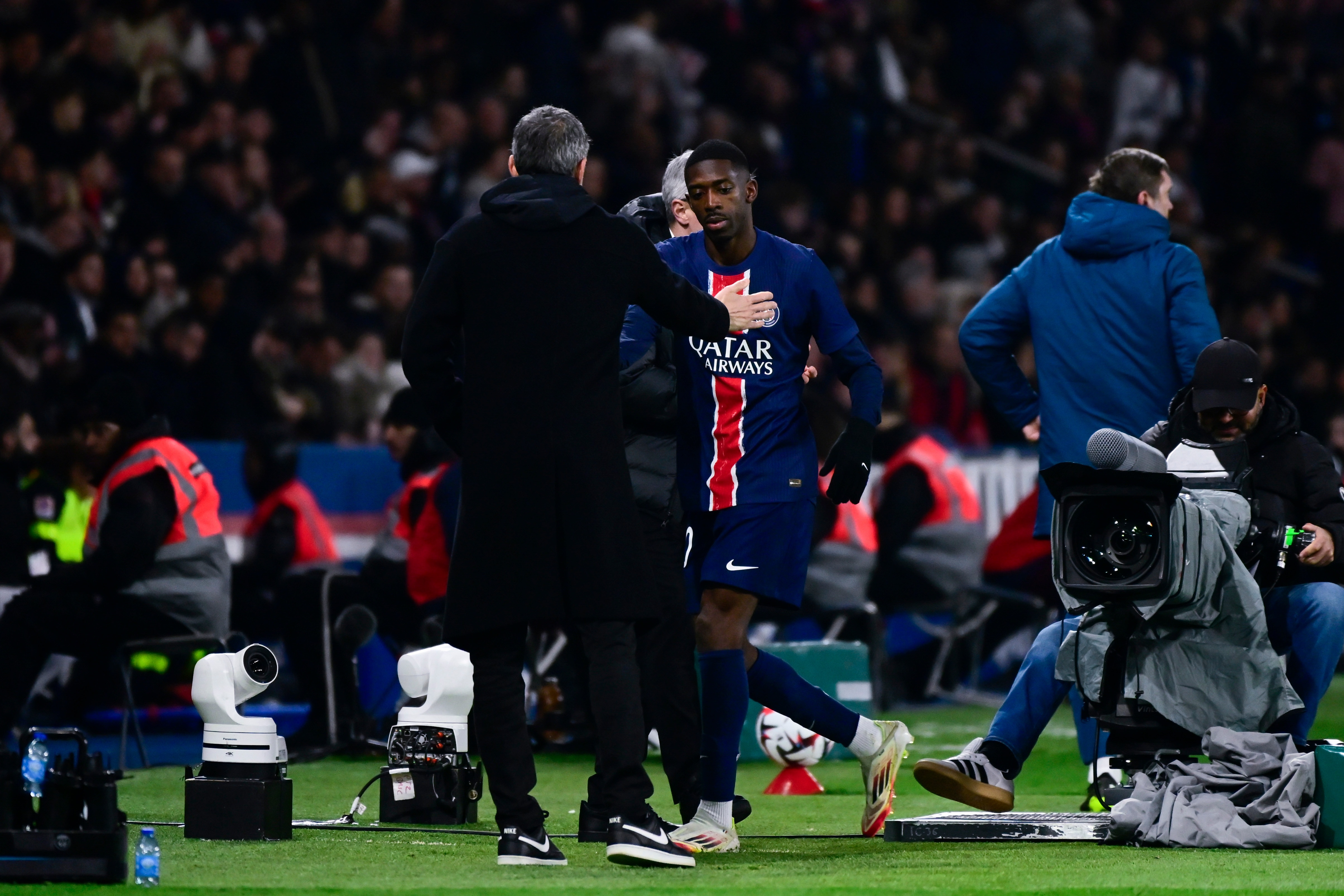 近38個法甲客場比賽巴黎未嘗敗績，追平歐洲五大聯(lián)賽最長紀錄