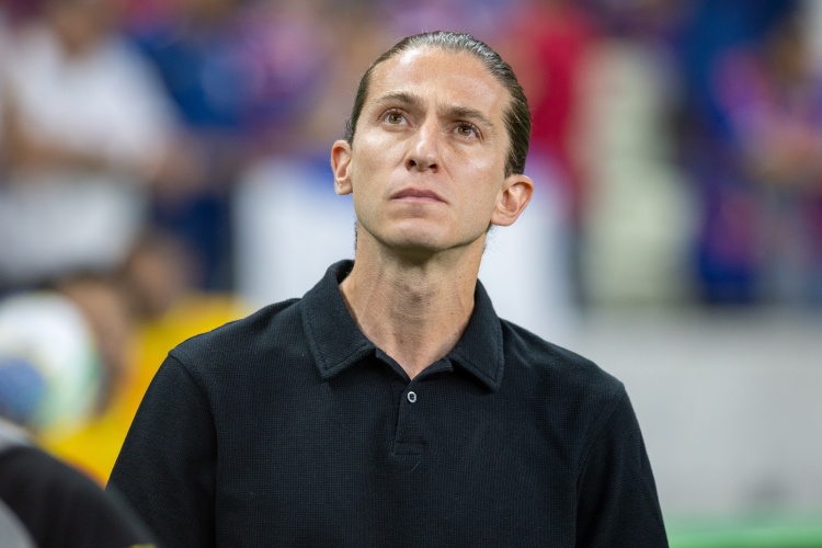 奧萊報：費利佩-路易斯拒絕執(zhí)教巴西隊，他只想專注于弗拉門戈