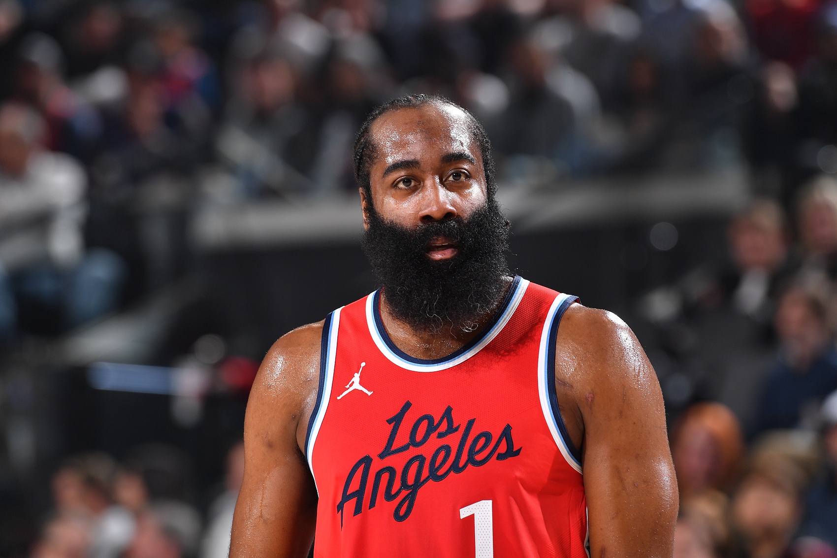 攻防壓制！第三節(jié)快船36-16凈勝灰熊20分 哈登單節(jié)獨(dú)得12分