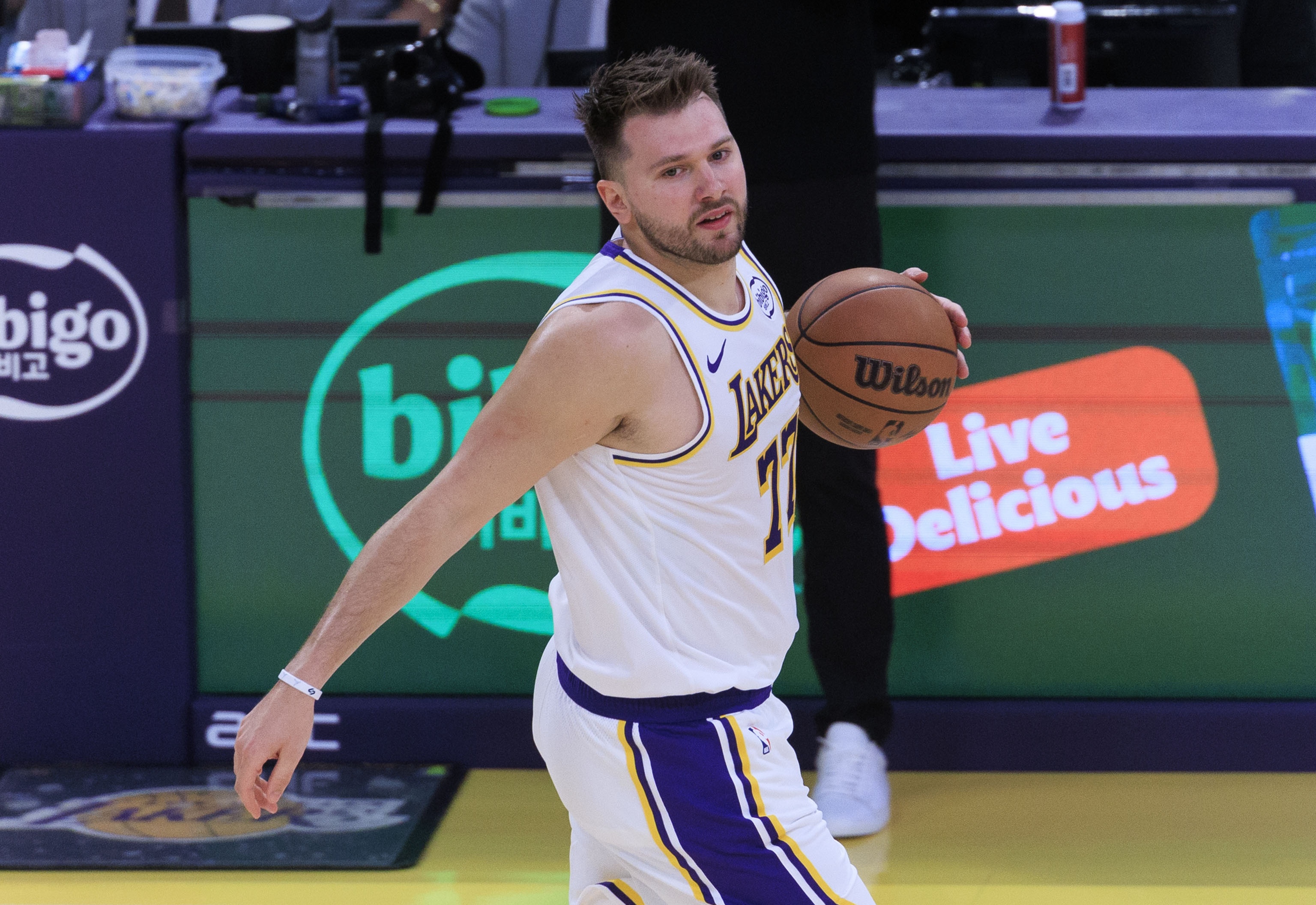 東契奇：每場(chǎng)都得拼&避免掉入附加賽 要去盡量爭(zhēng)取更高的排名