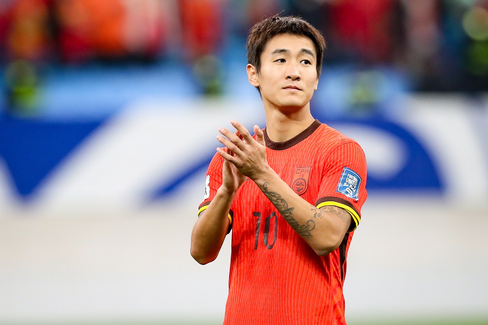 記者：國(guó)足再雙殺一遍印尼巴林就穩(wěn)穩(wěn)出線 情況不好但也沒到最壞